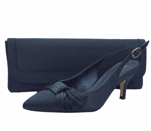 navy shoes and matching bag